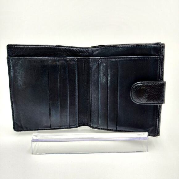 CHANEL VINTAGE BLACK CAVIAR BI-FOLD WALLET WITH COIN POUCH - Picture 10 of 12